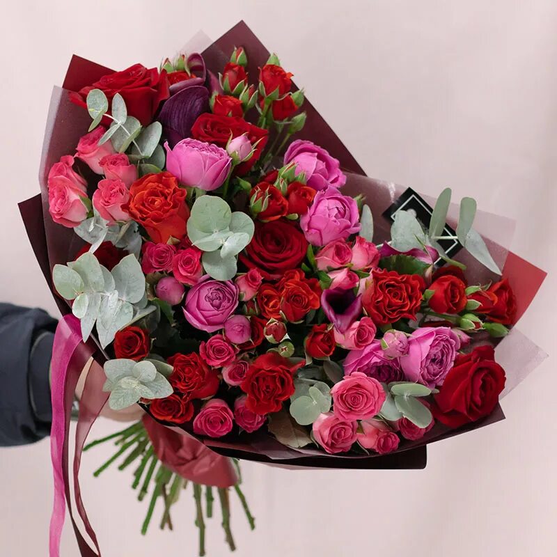 Время букетов. Время букетов. Упаковка раскидистого букета. Шикарный букет цветов. Модные букеты.