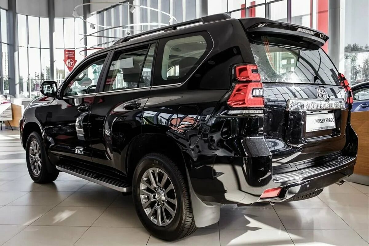 Куплю прадо 2020 года. Toyota Land Cruiser Prado 2020 черный. Toyota Land Cruiser Prado 150 2020. Toyota Land Cruiser Prado 2021 черный. Ленд Крузер Прадо 2021 Блэк Оникс.