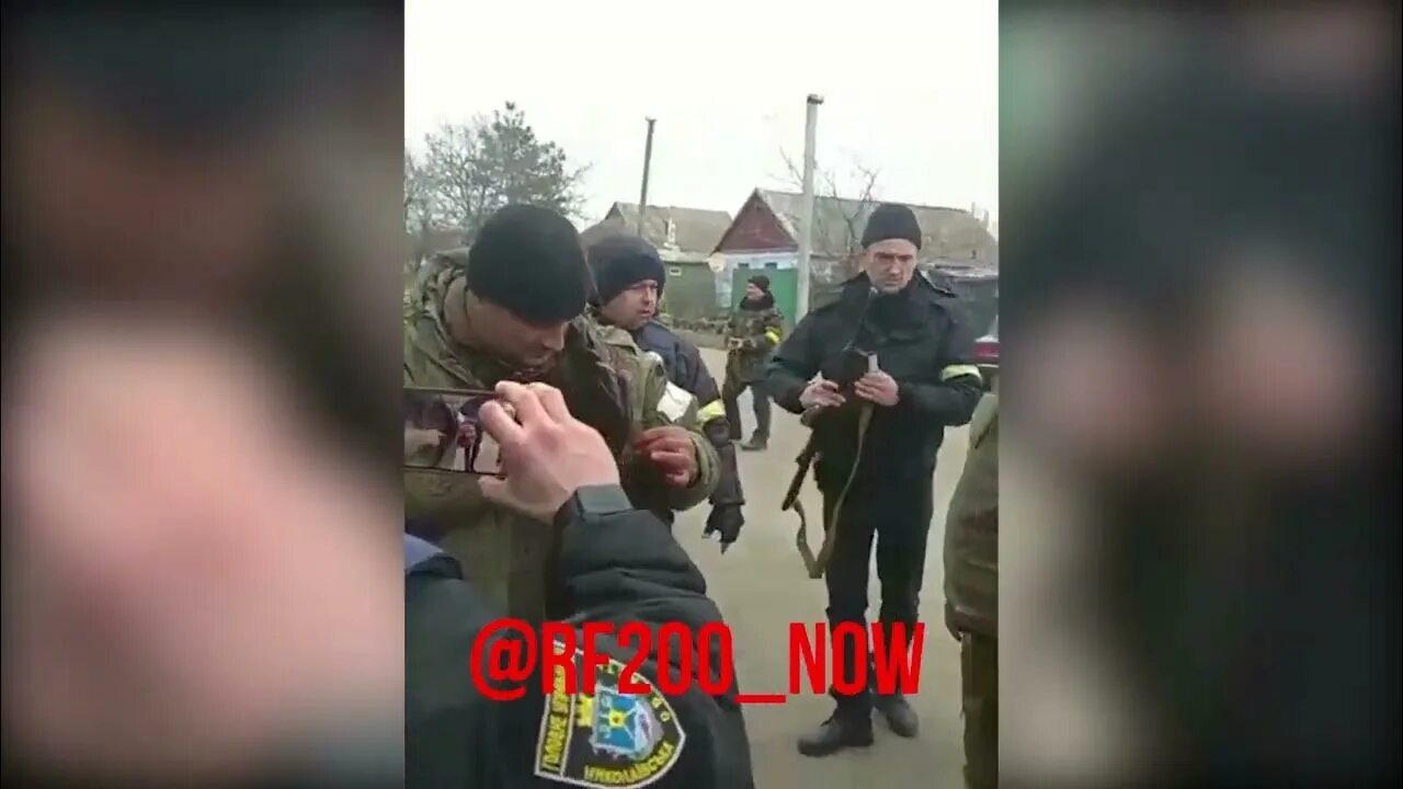 Пленные россияне в Украине.