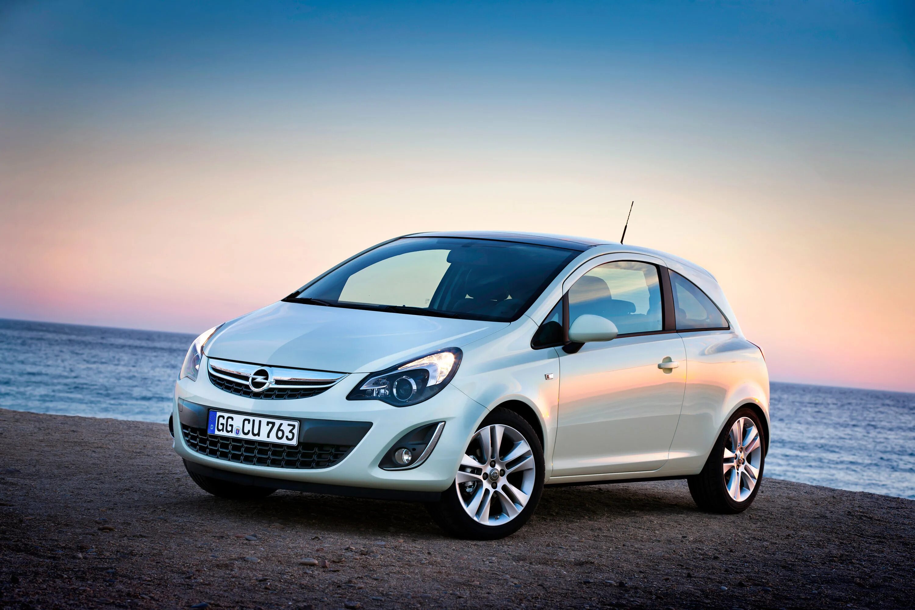 Opel германия. Машина Опель Корса. Opel Opel Corsa. Корса Опель Опель. Opel Corsa d.