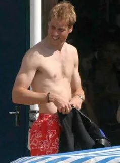 Prince William Young Hot : Prince-William-Shirtless.jpg (887 × 1200) Prince ...
