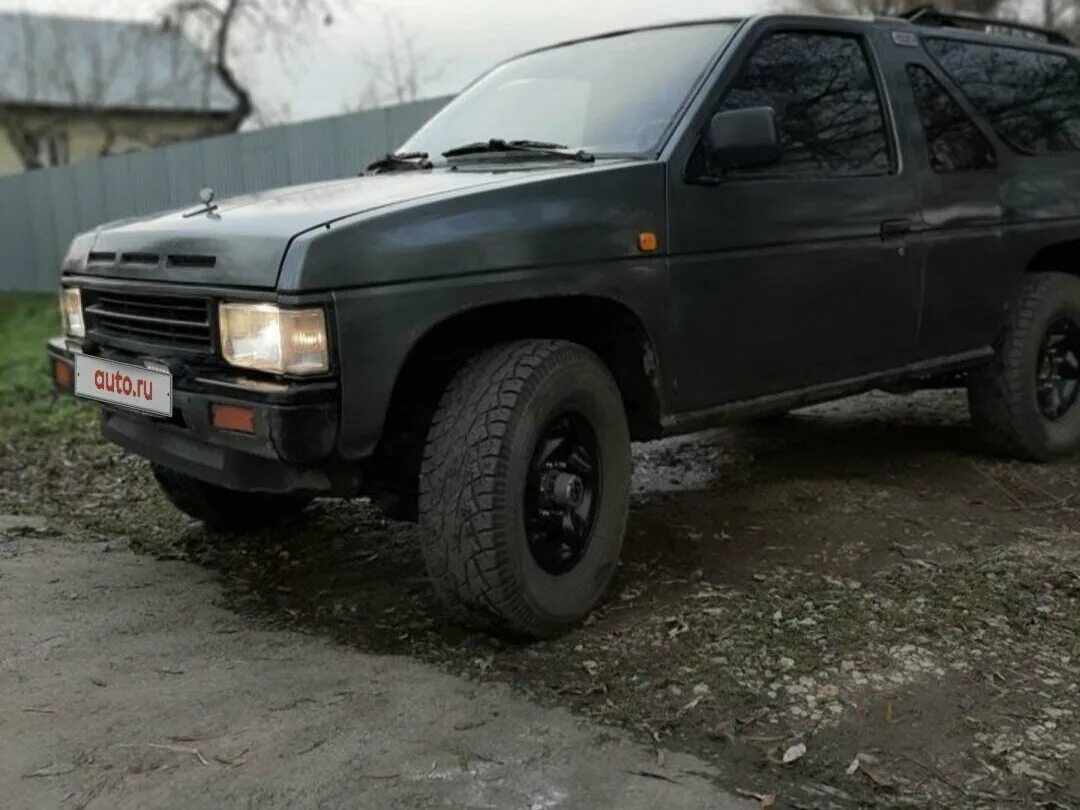 Nissan terrano 1990 рестайлинговый. Nissan terrano 1990. Nissan terrano 1 поколение. джип ниссан террано 1990. ниссан террано 1990.