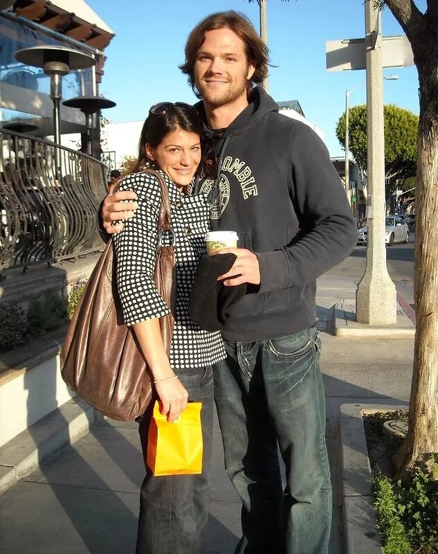 жена сэма винчестера. джаред падалеки и дженсен эклз свадьба.