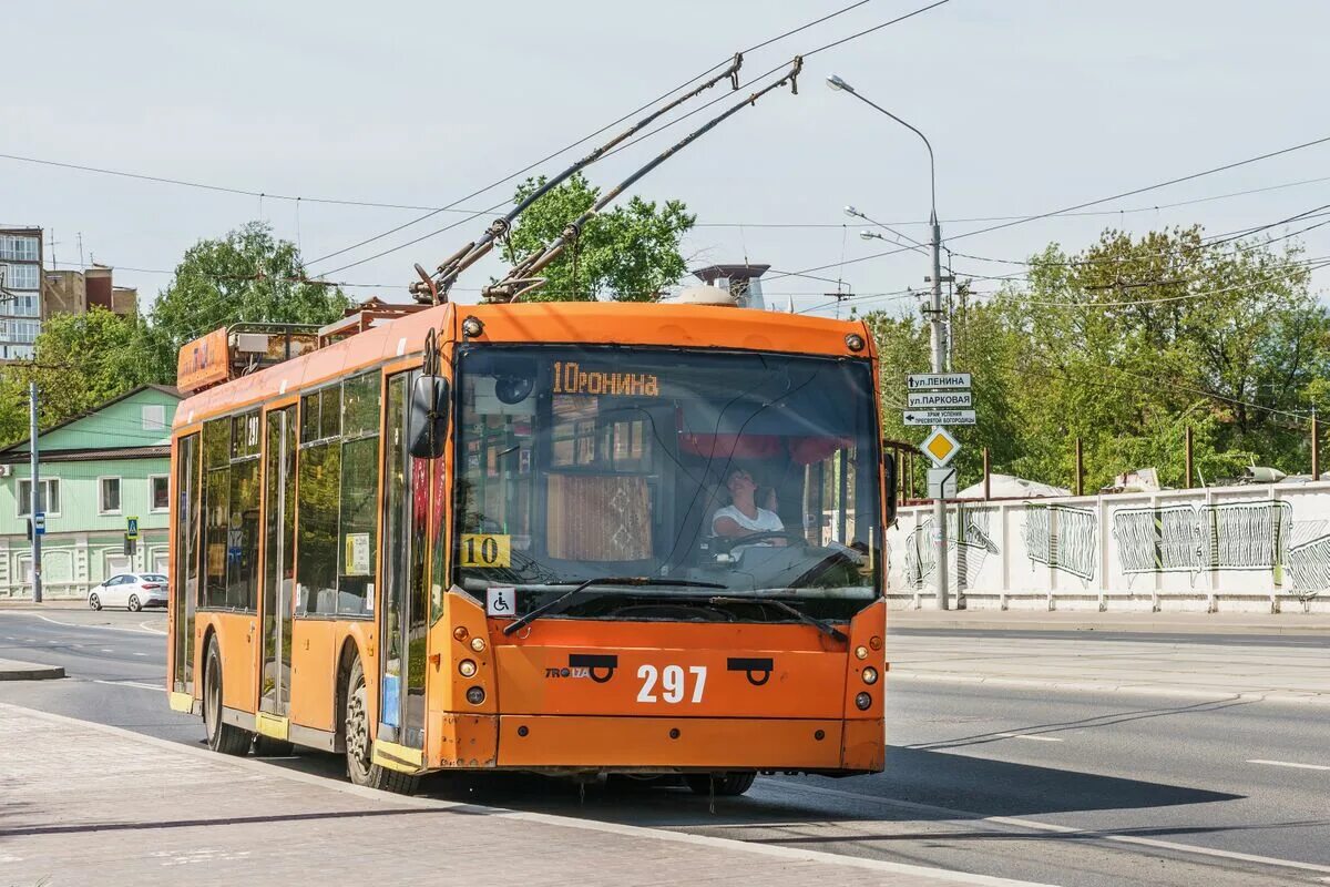 Троллейбус пермь. Пермский троллейбус Тролза Мегаполис. Пермь троллейбус 14. Пермский троллейбус Тролза 297. Тролза 5265.00.