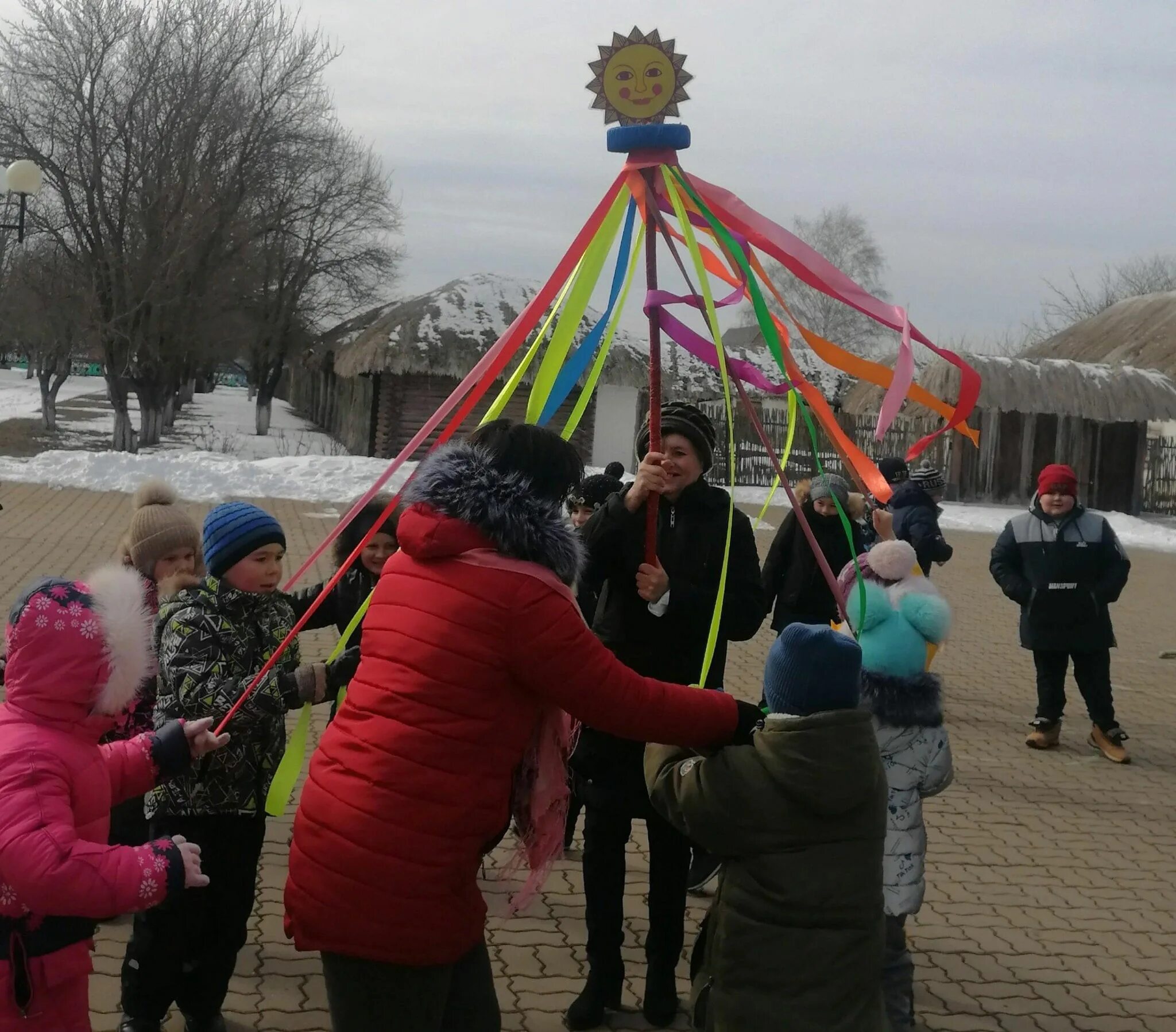 Масленица мероприятия. Широкая Масленица. Масленица на улице. Масленица встреча.