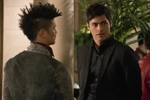 Alec magnus