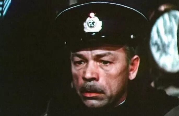 командир счастливой «щуки» фильм 1972 кадры. капитан корабля фильм 1954. григорий гай. командир счастливой щуки фильм 1972. х ф командир.