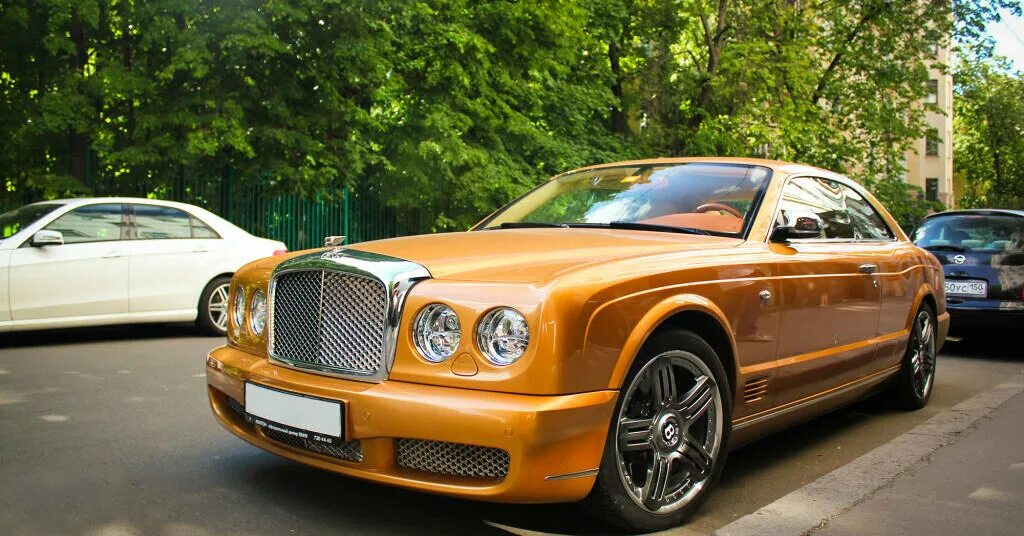 Интересные автомобили россии. Bentley Brooklands. Bentley Brooklands 2008. Bentley Brooklands 2008 Coupe. Bentley Arnage Coupe.