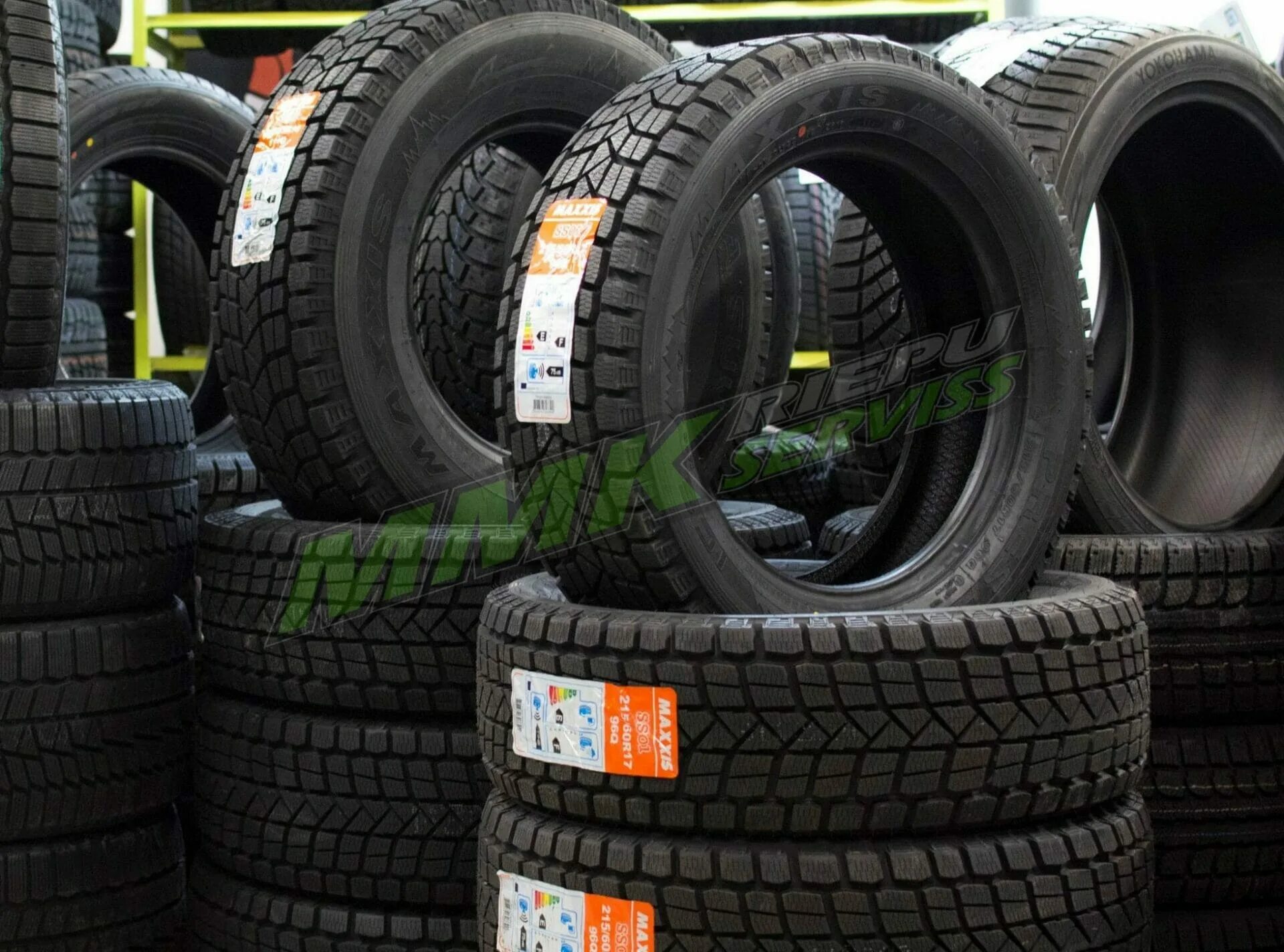 Maxxis SS-01 presa SUV. Maxxis SS-01 presa SUV 215/65 r16. Maxxis 245/65 r17 SS-01 SUV 107q. Maxxis SS-01 presa SUV 225/70 r16 103q.