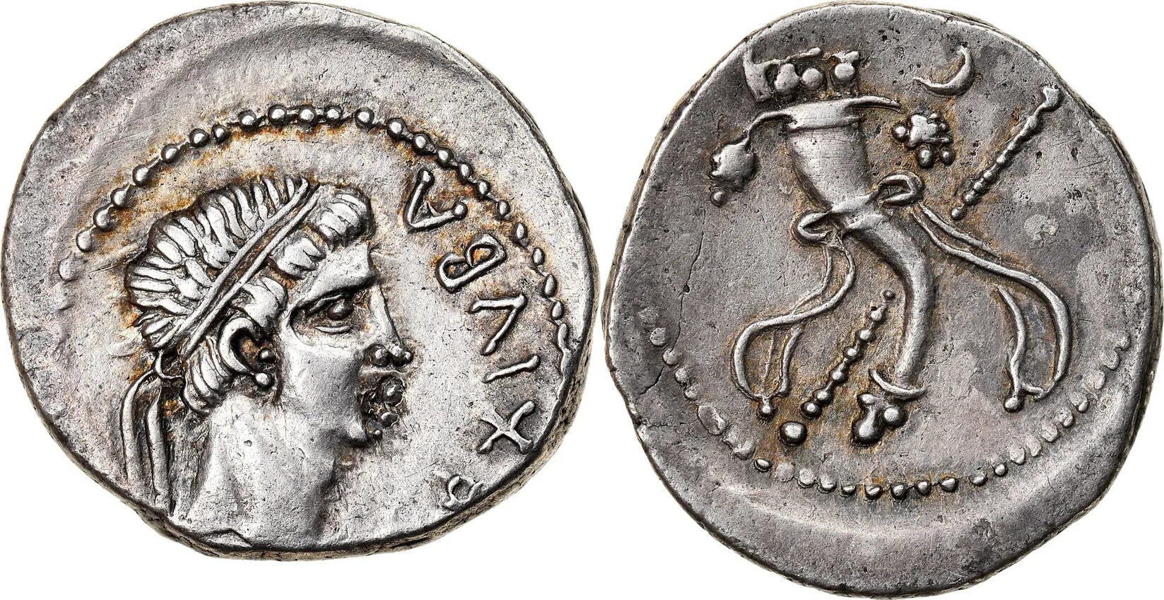 Денарий Avgustus. Монеты Кесарии. Динарий арт. Монеты греческой Кесарии.