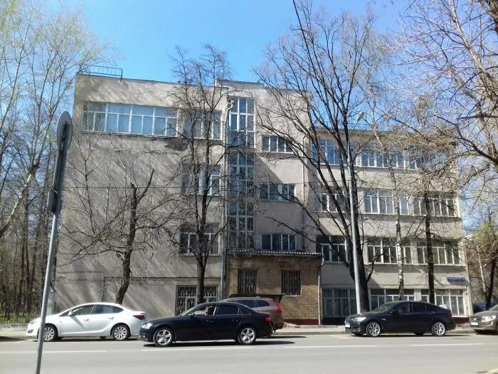 Лефортовский вал 26. Московский государственный вечерний металлургический институт. 7. Головинский дворец в лефортово. Лефортовский вал 2.