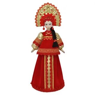 Фигурки в национальных костюмах