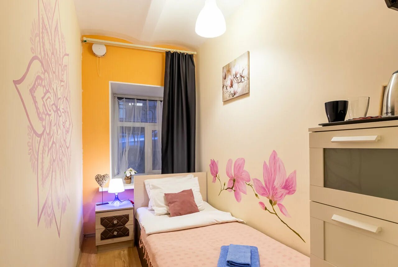 Sokroma boho. Мини отель на на пушкинской 8 санкт петербурга. Sokroma boho hotel. Boho hotel. Бохо ботаника отель санкт-петербург.