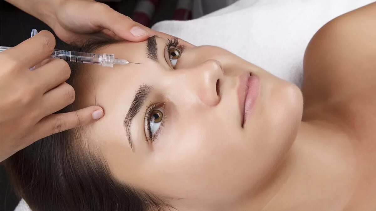 Мезотерапия кожи головы. Мезо волосистой части головы. Prp-терапия (плазмотерапия) для волос. Инъекционные процедуры для лица. Prp плазмотерапия для волос.