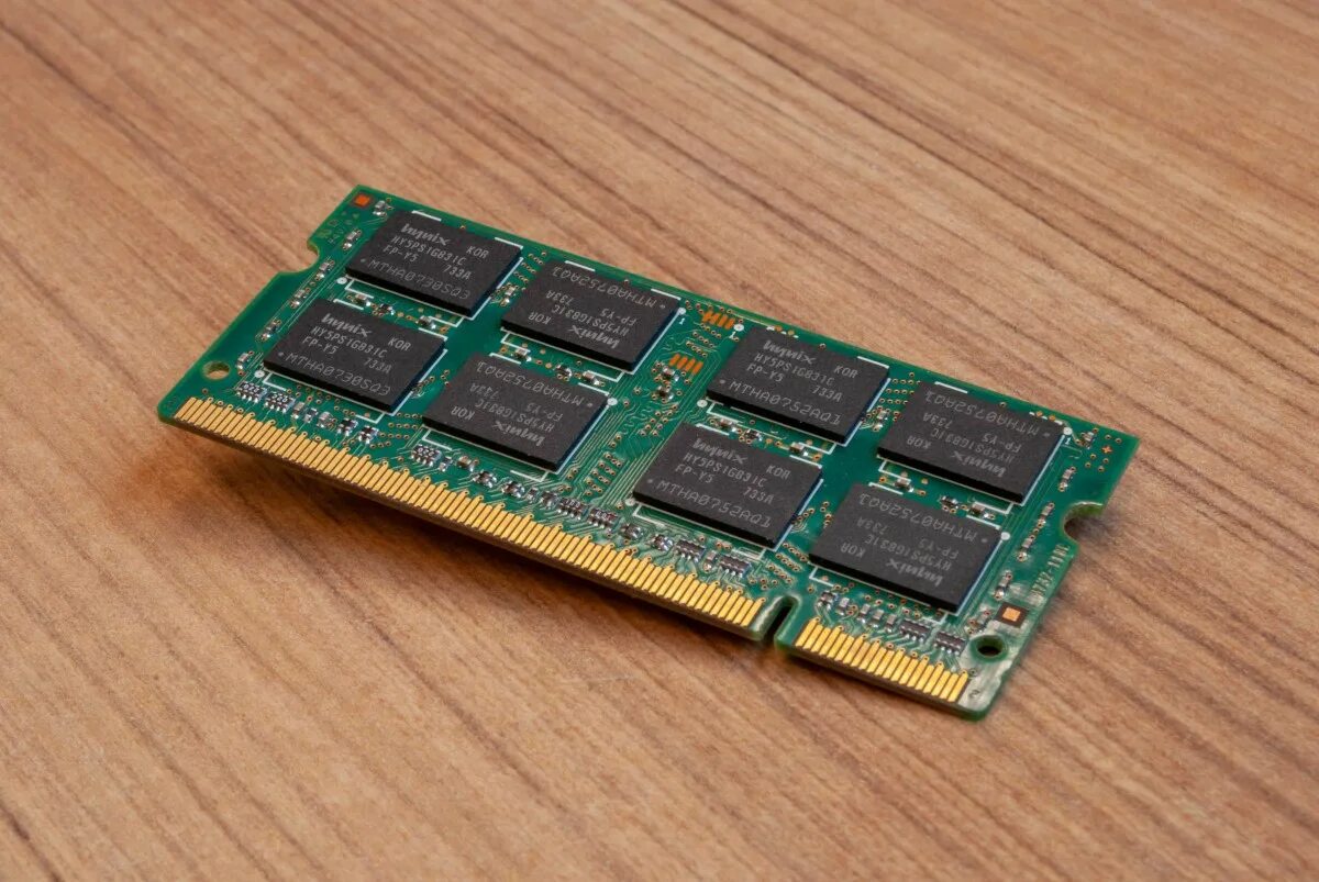 Чипы оперативной памяти Hynix. So-ddr2 Hynix. Чипы Hunyks.