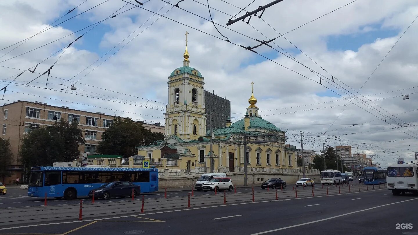 Храм преображения на преображенской площади. Храм преображения господня на преображенской площади. храм преображения господня в преображенском. церковь на преображенской площади. фото дома 7а на преображенской площади в москве.