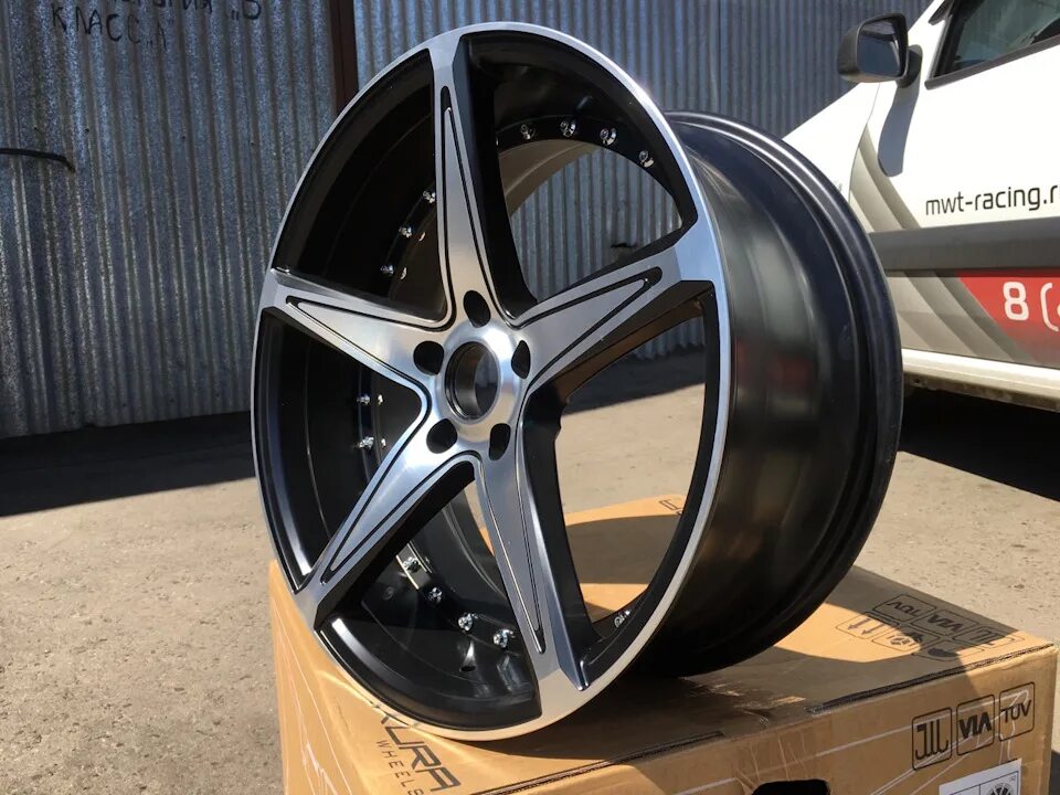 Кованые диски r16 5x 114.3. Диски Sakura r18 5 114.3. Sakura Wheels 3249 r17 5x114 3. Sakura Wheels r18 5x114.3 j9.5. Диски Сакура r19 r20.