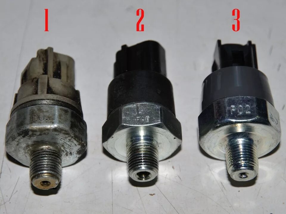 Давление масла 3s. Датчик давления масла Тойота 2h. Датчик давления масла двухконтактный 1/4. Датчик давления масла 168 кузов. Датчик давления масла 1c Toyota артикул.