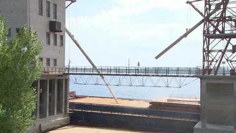 Элеватор в первый день отгрузил 40