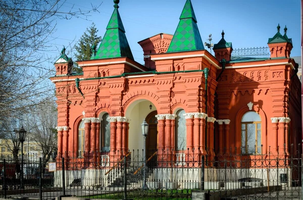 10 музеев волгограда. Мемориально-исторический музей Волгоград. Мемориально-исторический музей (музей обороны Царицына). Музей обороны Царицына Волгоград. Царицын особняк Репниковой.