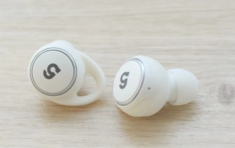 Тюменские наушники cgpods сайт. Наушники беспроводные GPODS 5.0. Беспроводные наушники Сиджи подс. CASEGURU CGPODS 5.0. CGPODS 5.0 И CGPODS Lite.