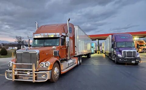 Freightliner coronado
