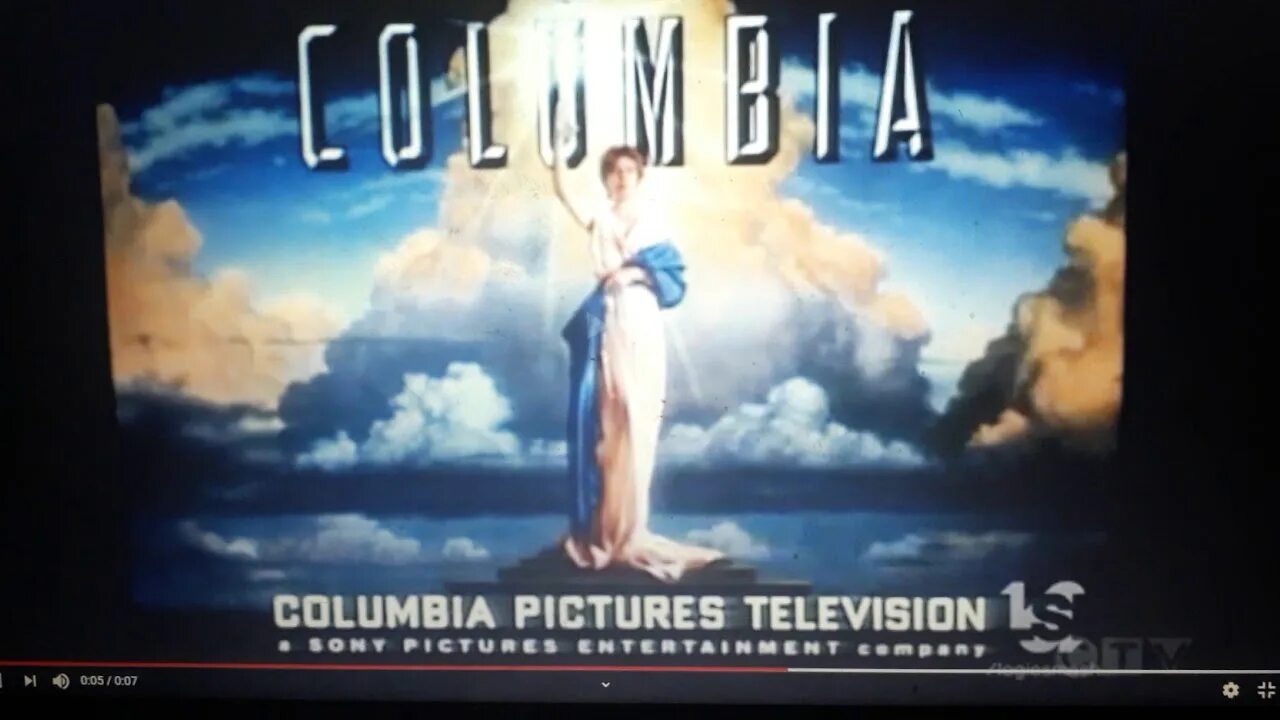 Текст песни коламбия пикчерз. Columbia pictures Television 1993. Columbia pictures Television. Куртка коламбия Пикчерз.