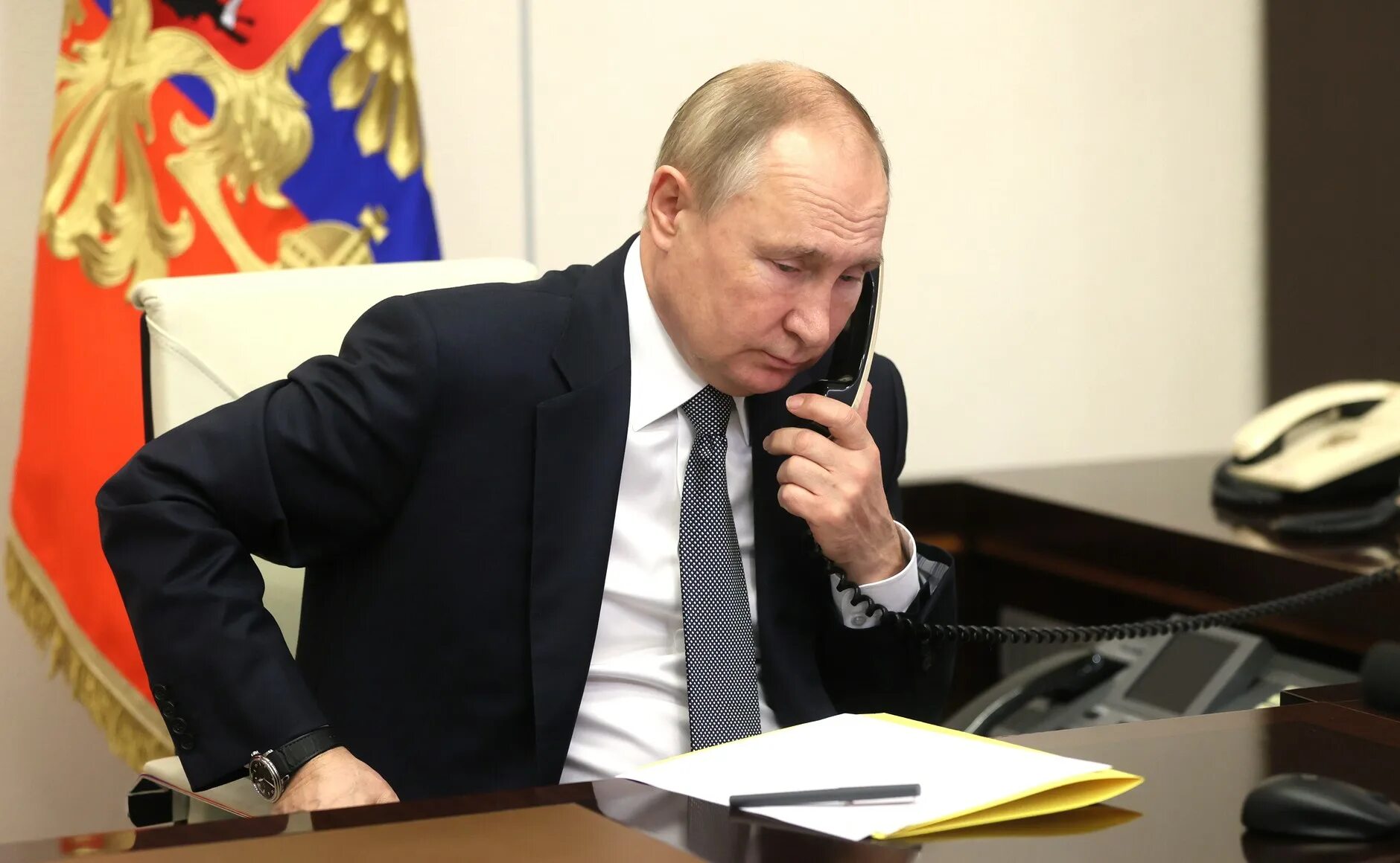 Пресс-конференция президента 2021. Политика 12 12 2015. Встреча евразийского союза. Картер пейдж актер. Евразийский союз.