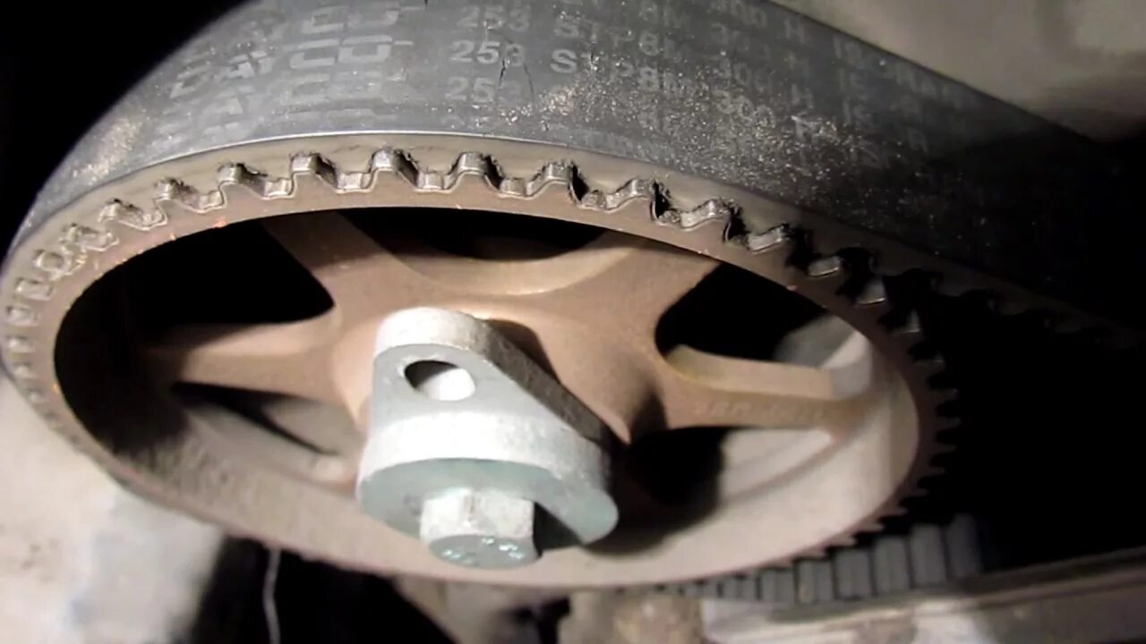 Audi 100 2. замена ремня грм а6 с5. 5 тди. 2. замена ремня грм а6 с5.