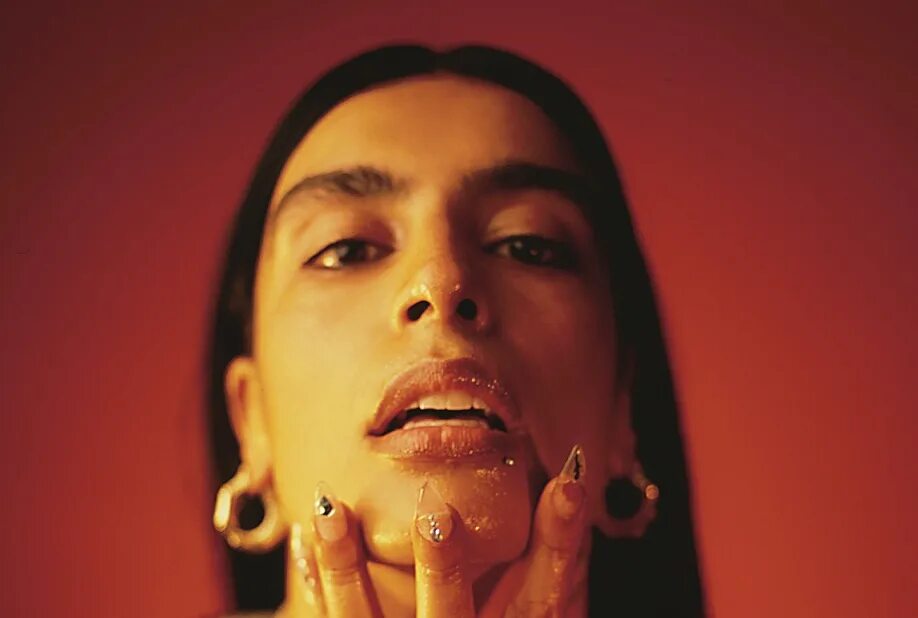 Сью певица rnb. Pablo vittar. Sevdaliza pabllo vittar yseult ремикс. Sevdaliza фото. Sevdaliza pabllo vittar yseult ремикс.