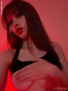 Yuki Mago Nude OnlyFans Leaks.