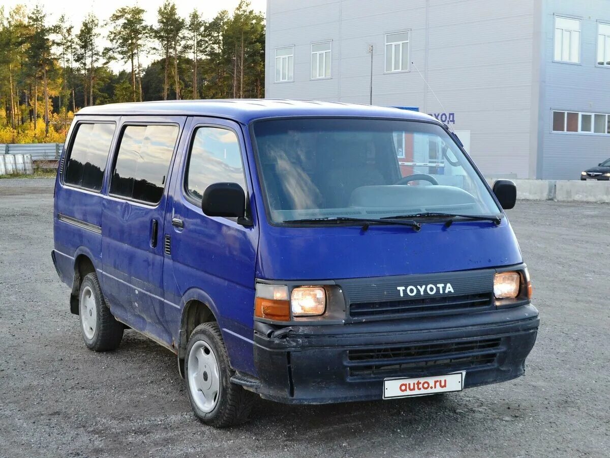 Toyota hiace 1991. Тойота хайс 1991г. Тойота хайс 1991 год. Мотор хайс 1991г. Мотор хайс 1991г.