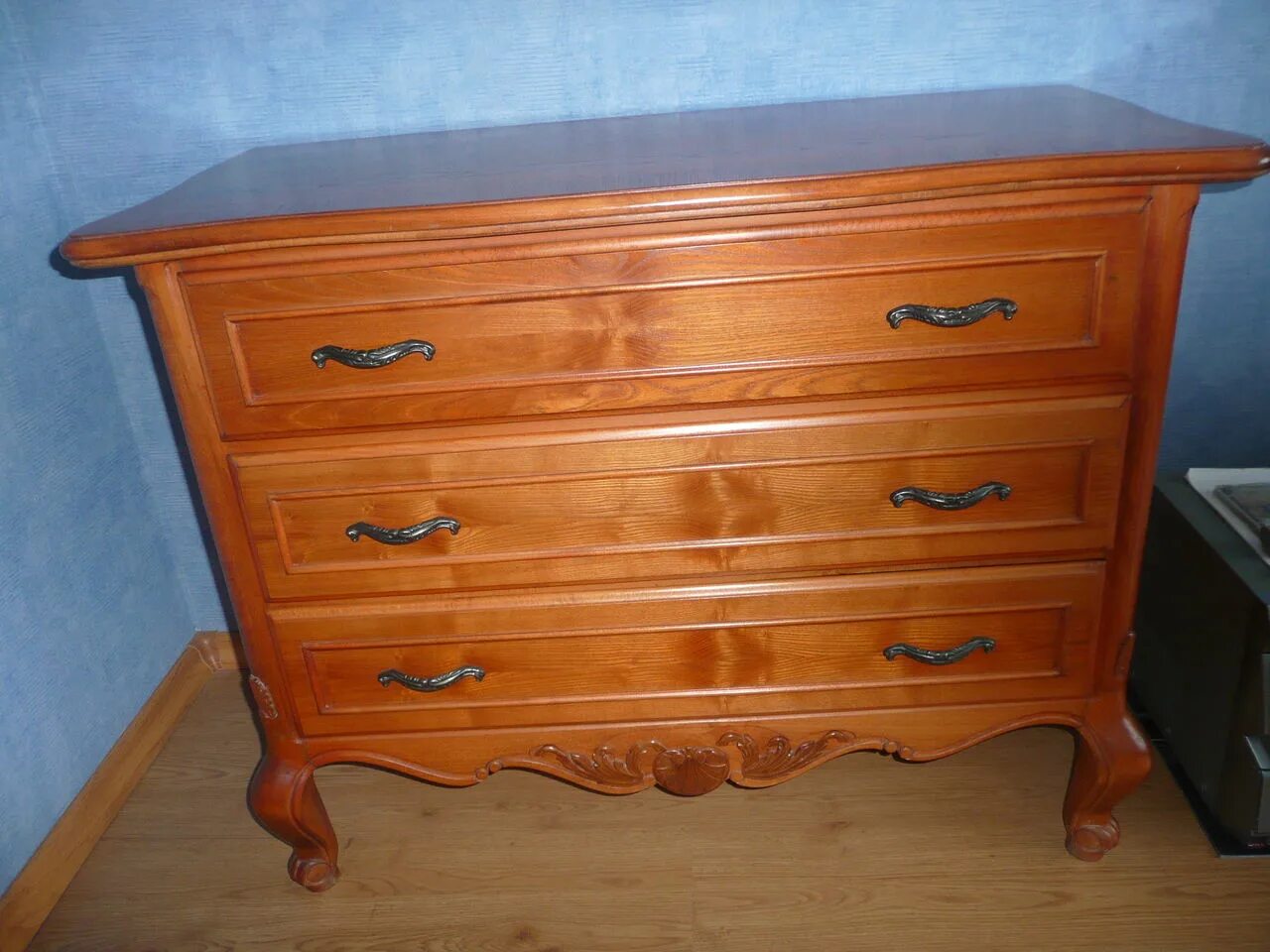 Румынская мебель мд 2600. Отдам даром мебель комод. Авито мебель комоды. Комод на юле б у. У.