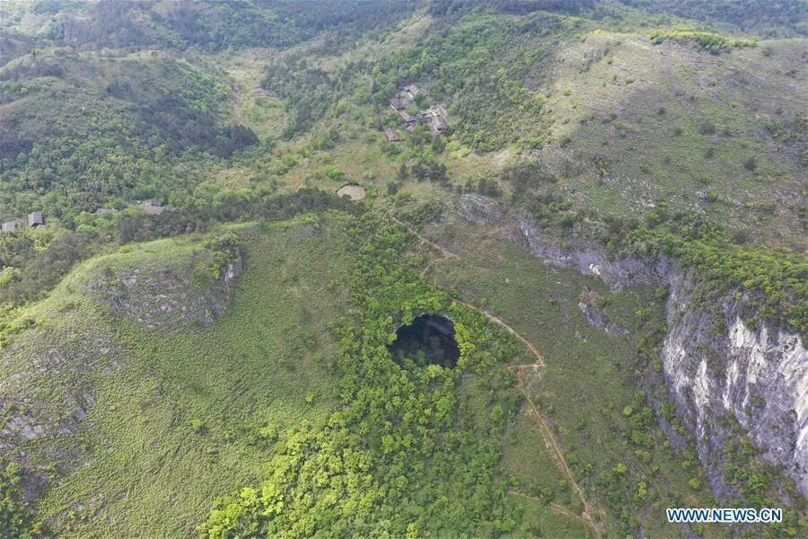 China книга. The world first discovered china. The world first discovered china. терракотовая армия павильон 1. The world first discovered china.