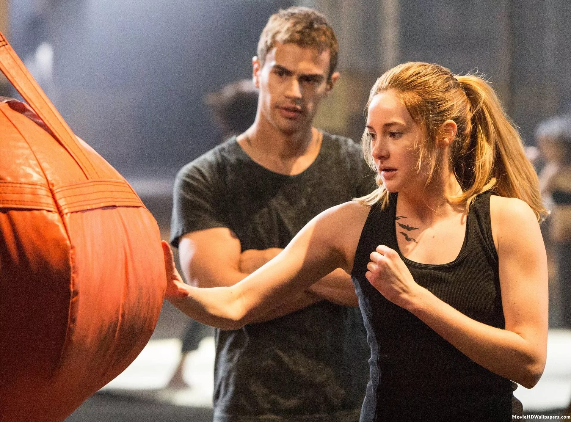 Дивергент 1. Шейлин Вудли Дивергент 2014. Дивергент кадры. Divergent branches