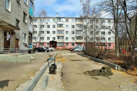 Двор орел