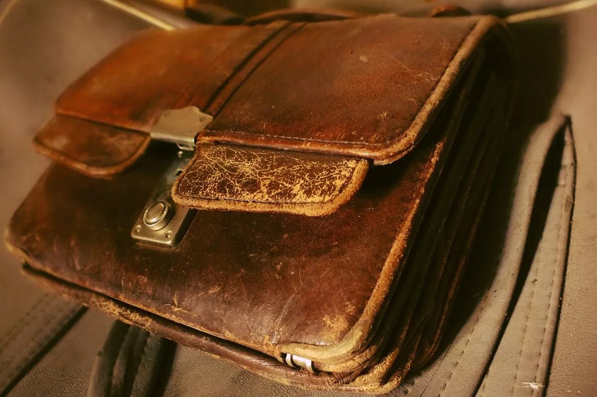 сумка калита 14 век. старые кож вещи. старинная кожаная сумка. старые кож вещи. изделия из кожи своими руками.