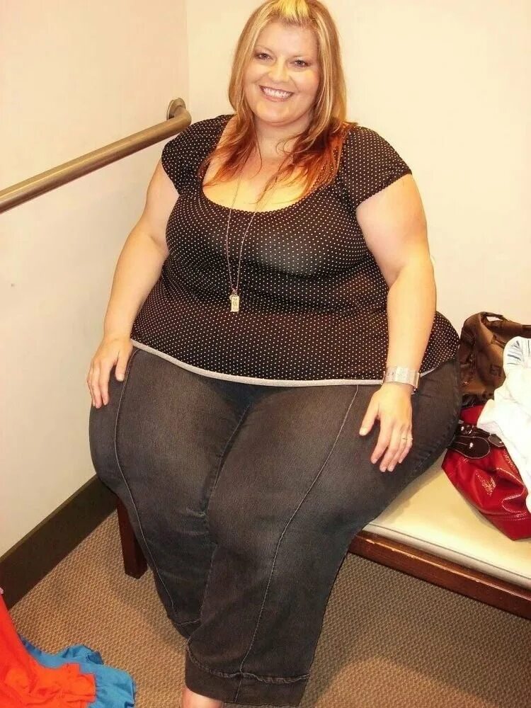 Мега толстухи. Огромная толстая женщина.