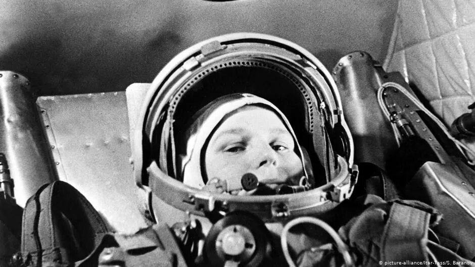 космонавты ссср терешкова валентина. валентина терешкова 1963. терешкова время в космосе. терешкова время в космосе. валентина терешкова 1963.