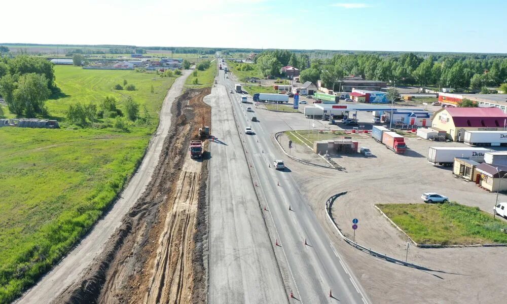 Трасса р402 Омск Тюмень. Реконструкция дороги р402 Заводоуковск. Трасса Тюмень Ялуторовск Омск 522 километр. Трасса Тюмень Омск.