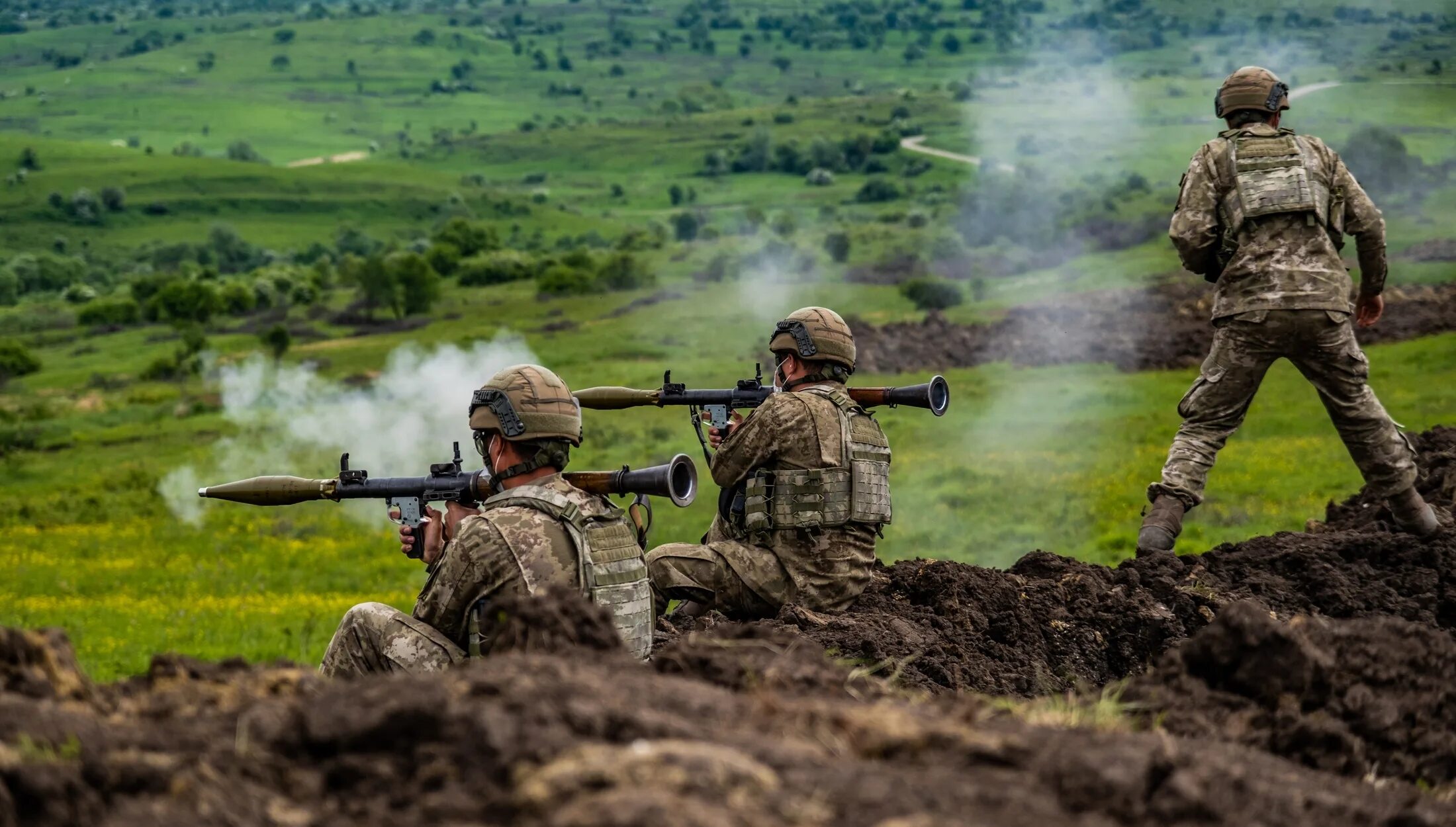 Военные учения в 2024 году. Военные учения НАТО В 2024 году. Army Attack. Turkish Armed Forces vs French Armed Forces. Army very popular.