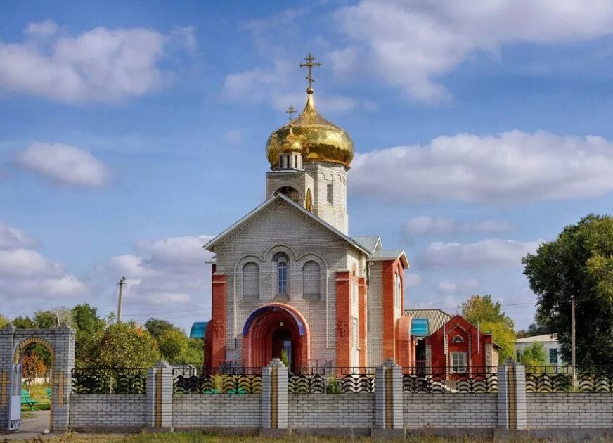 Погода в каменной балке благодарненского района ставропольского. Село каменная балка Благодарненский район. Село каменная балка Ставропольский край. Церковь Троицы Живоначальной, село Красногвардейское. Церковь Троицы Живоначальной (Троицкое) Калмыкия.