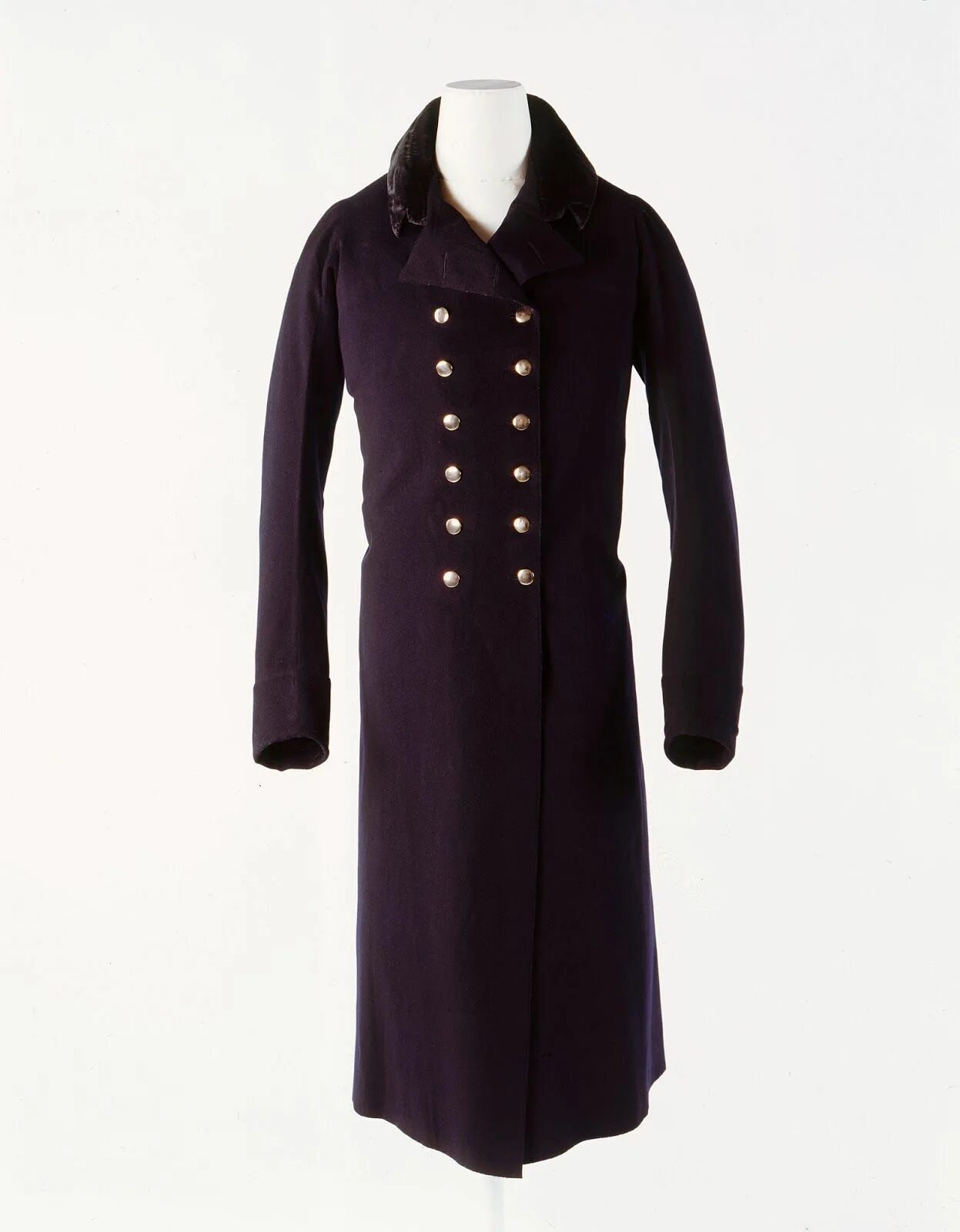 The greatcoat. Плащ редингот 19 век. Great coat. A great coat. Пальто редингот мужское 19 век.
