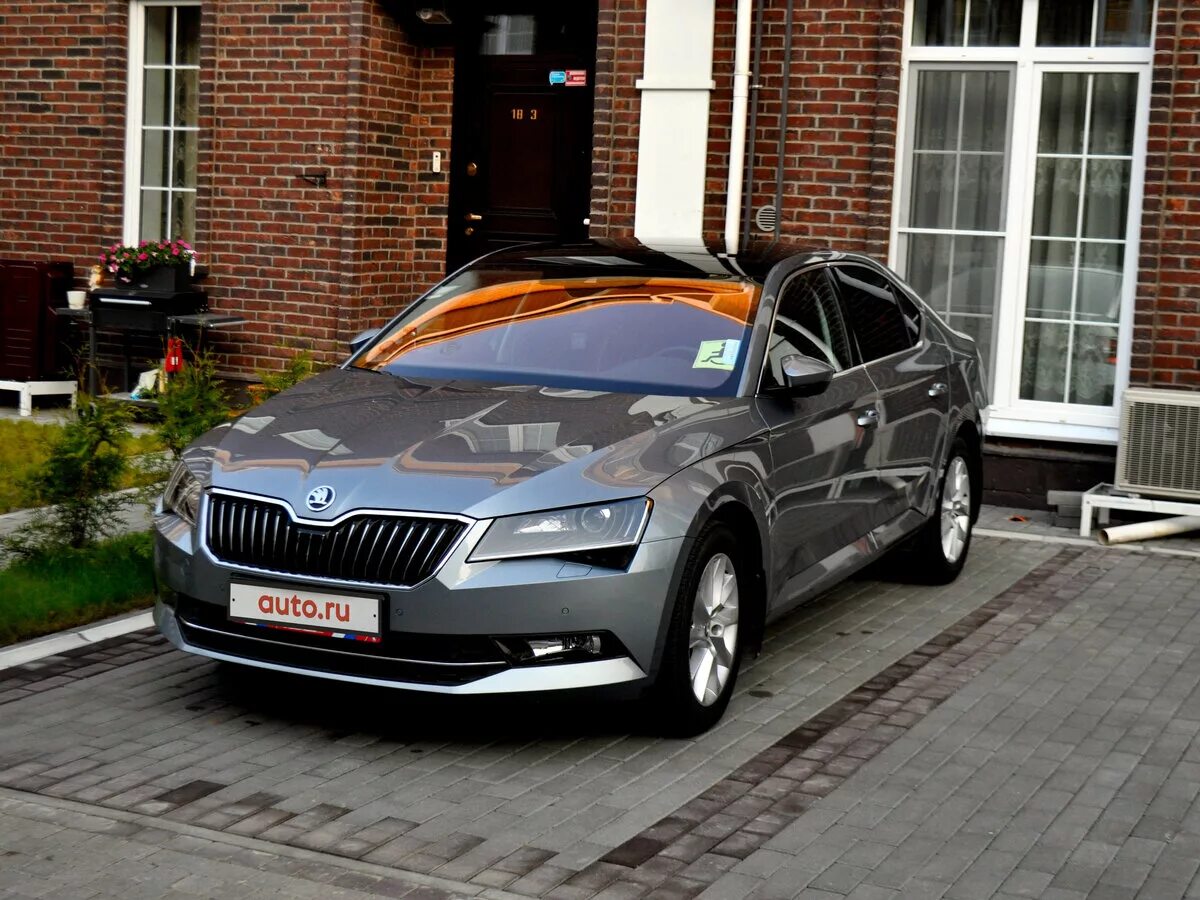 Шкода суперб 3 купить. Шкода Суперб 3. Skoda Superb 2016. Skoda Superb 2016 III. Skoda Superb 2016 черный.