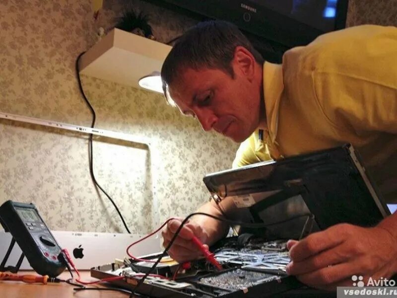 частный компьютерный мастер. компьютерный мастер ростов на дону. компьютерный мастер. мастер по ремонту ноутбуков. частный компьютерный мастер роман.