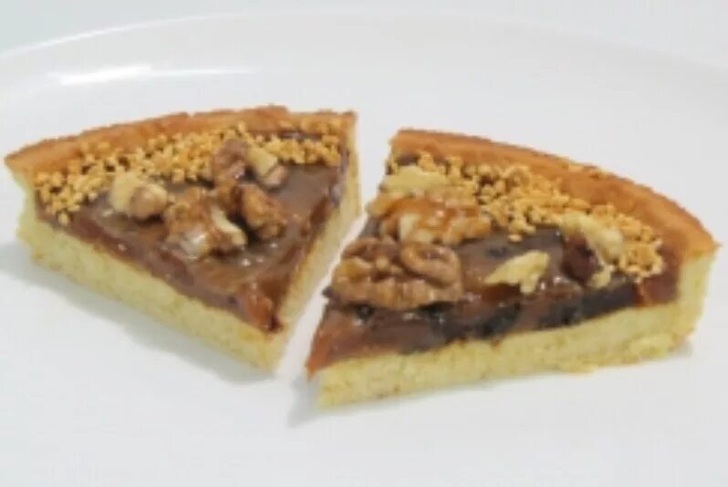 Песочный пирог с вареной сгущенкой. Пирог из песочного теста со сгущенкой. Насыпной пирог с вареньем. Орехово карамельный пирог. Песочный пирог со сгущенкой.