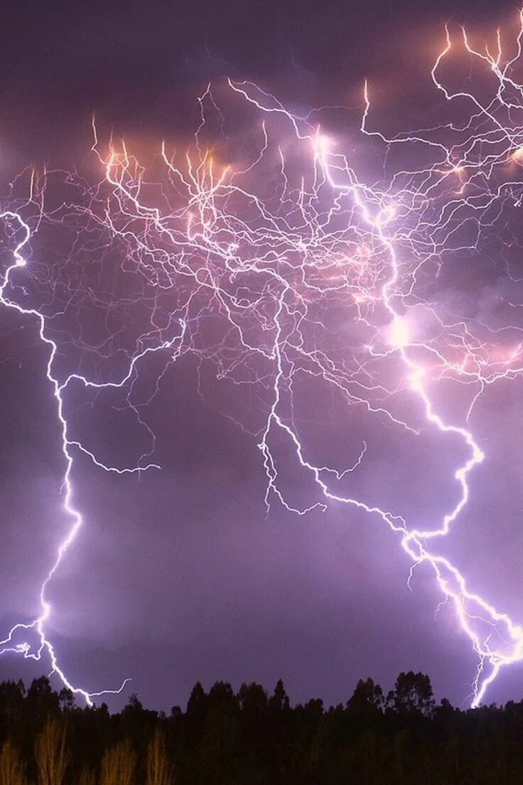 Lightning lightning разница