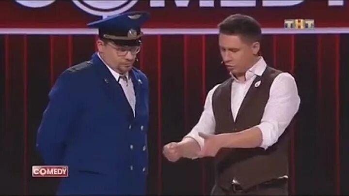 Comedy Club Харламов и Батрутдинов в казино. Харламов Батрутдинов Кравец. Харламов и батрутдинов в реанимации