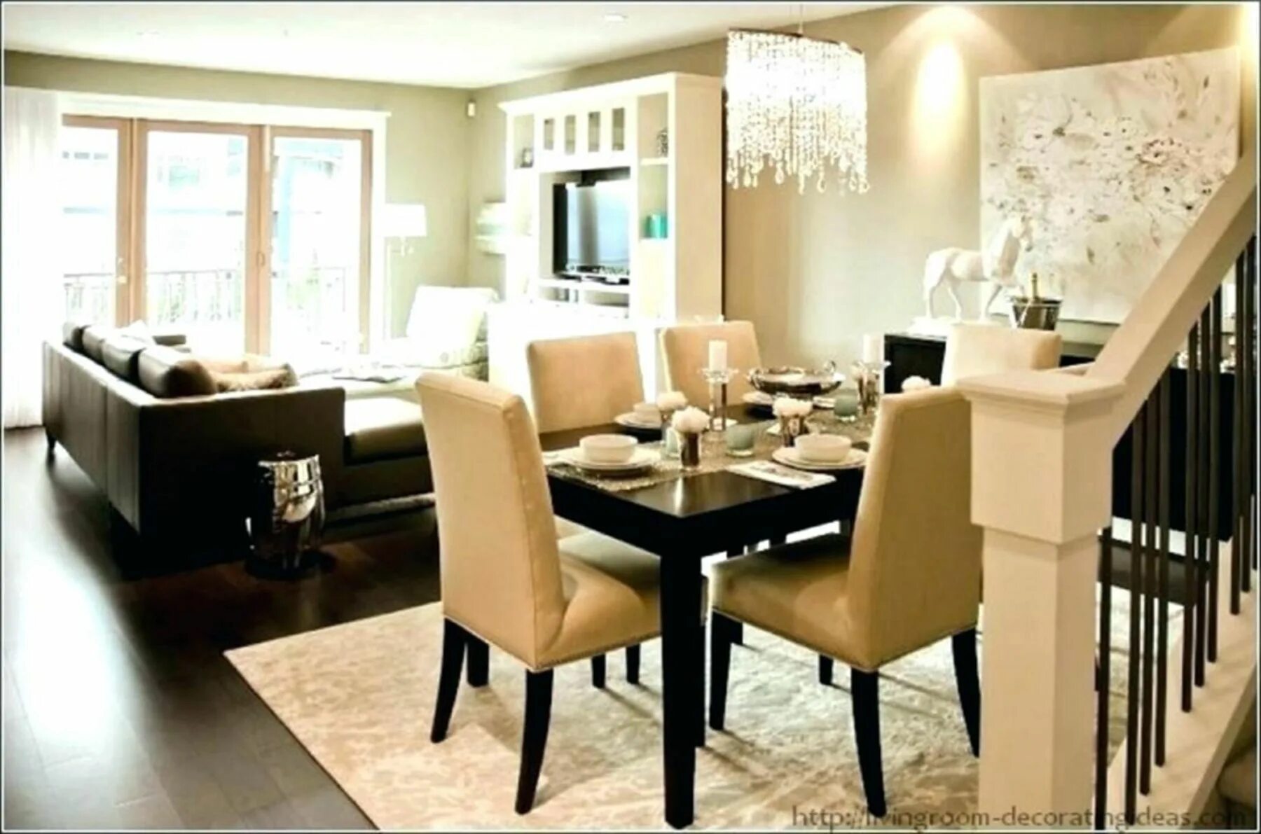 Living dining. Столовая цвет стен. Стена в столовой дизайн. Dining Room Living Room разница. Столовая комната 2022.