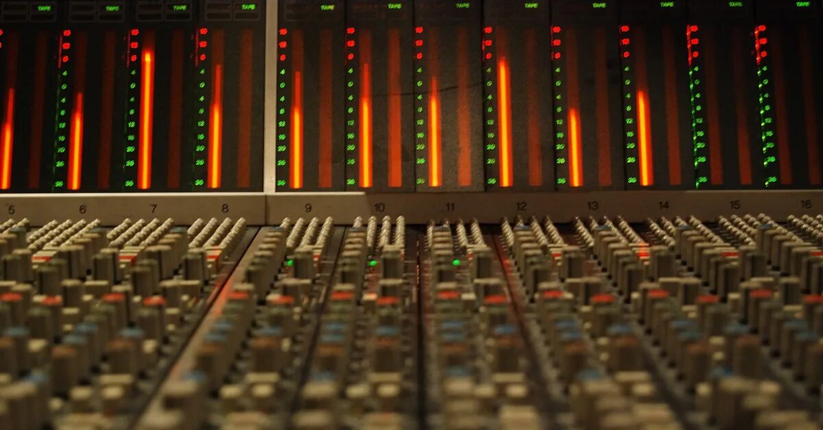 Mixing school